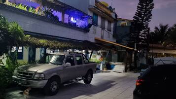 Fachada da propriedade