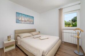 3 室のベッドルーム、インターネット