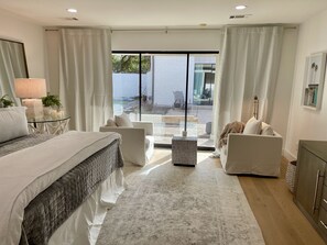 3 chambres, bureau, fer et planche à repasser, Wi-Fi gratuit