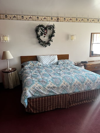 1 habitación, ropa de cama hipoalergénica y muebles diferentes