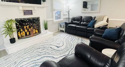 Townhome Newly renovated in GreatBridge, Chesapeake, ⭐️⭐️⭐️⭐️⭐️ on another site