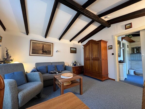 تلفزيون، تنس طاولة، ستيريو