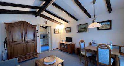 Sommerhaus - Inmitten der Malerischen Insel Sylt, Umgeben von Einer Ăppigen Oase der Natur, Erhebt