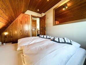 3 Schlafzimmer, Bügeleisen/Bügelbrett, Bettwäsche