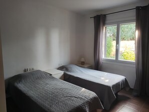 2 chambres, accès Internet, draps fournis