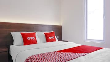 标准双人房 | 笔记本电脑工作区、免费 WiFi、床单