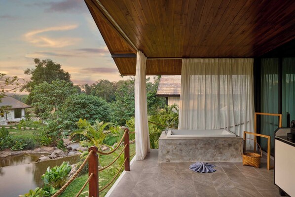 Property grounds - The Namkhan_Riverview Suite_Luxurious Villa facing the river (Luang Prabang)