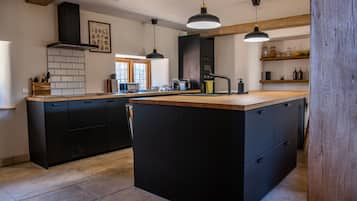 Microwave, oven, dishwasher, highchair