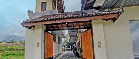 Bagian depan properti