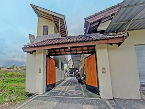 Bagian depan properti