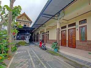 Bagian depan properti