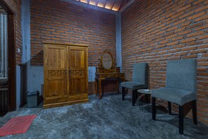 Traditional Double Room | Living area