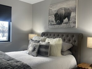 2 bedrooms, iron/ironing board, free WiFi, bed sheets - Brand New Spectacular Bridger Mountain View’s! (Belgrade)