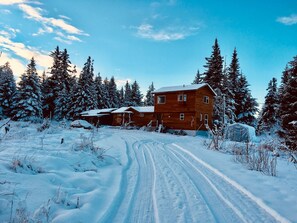 Cabin, 1 Bedroom, Mountain View | Exterior - Blue Spruce Apartment (Homer)