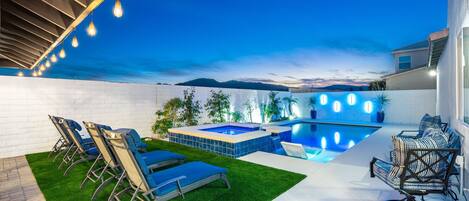 حمّام سباحة خارجي، حمّام سباحة مُدفَّأ