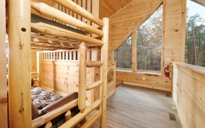 Sauna - Newly built with private pool + game room! - A Pool's Paradise - (Pigeon Forge)