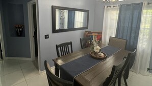 Unclassified image, 2 of 43, button - Grand Family Superior 4BD House Near Disney 2 (Davenport)