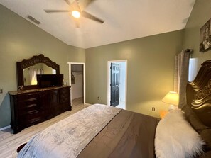 4 bedrooms