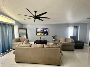 하우스, 장애인 지원 | 4 개의 침실