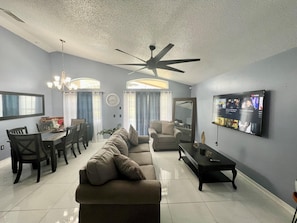 House, Accessible | 4 bedrooms - Grand Family Superior 4BD House Near Disney Parks (Davenport)