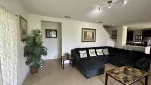 Unclassified image, 3 of 27, button - Grand Family 3BD Townhouse Near Disney Parks (Davenport)