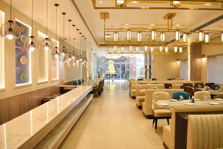 Restaurant. Tulip Inn Shravasti