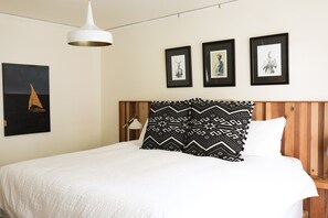 2 bedrooms, iron/ironing board, travel crib, WiFi