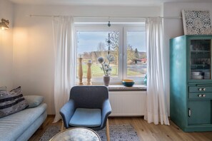 TV, DVD player, stereo