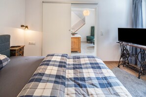 3 makuuhuonetta, ilmainen Wi-Fi, vuodevaatteet