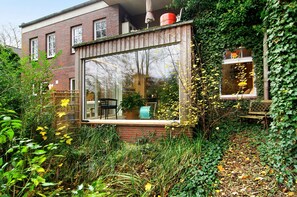 Exterior - Apartment 'Ferienwohnung Olga Behrends' with Private Terrace and Wi-Fi (Wiesmoor)