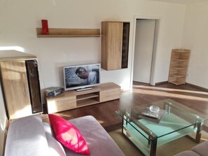 TV, stereo