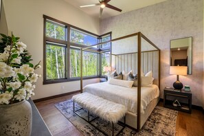 3 soveværelser, skrivebord, strygejern/strygebræt, gratis Wi-Fi