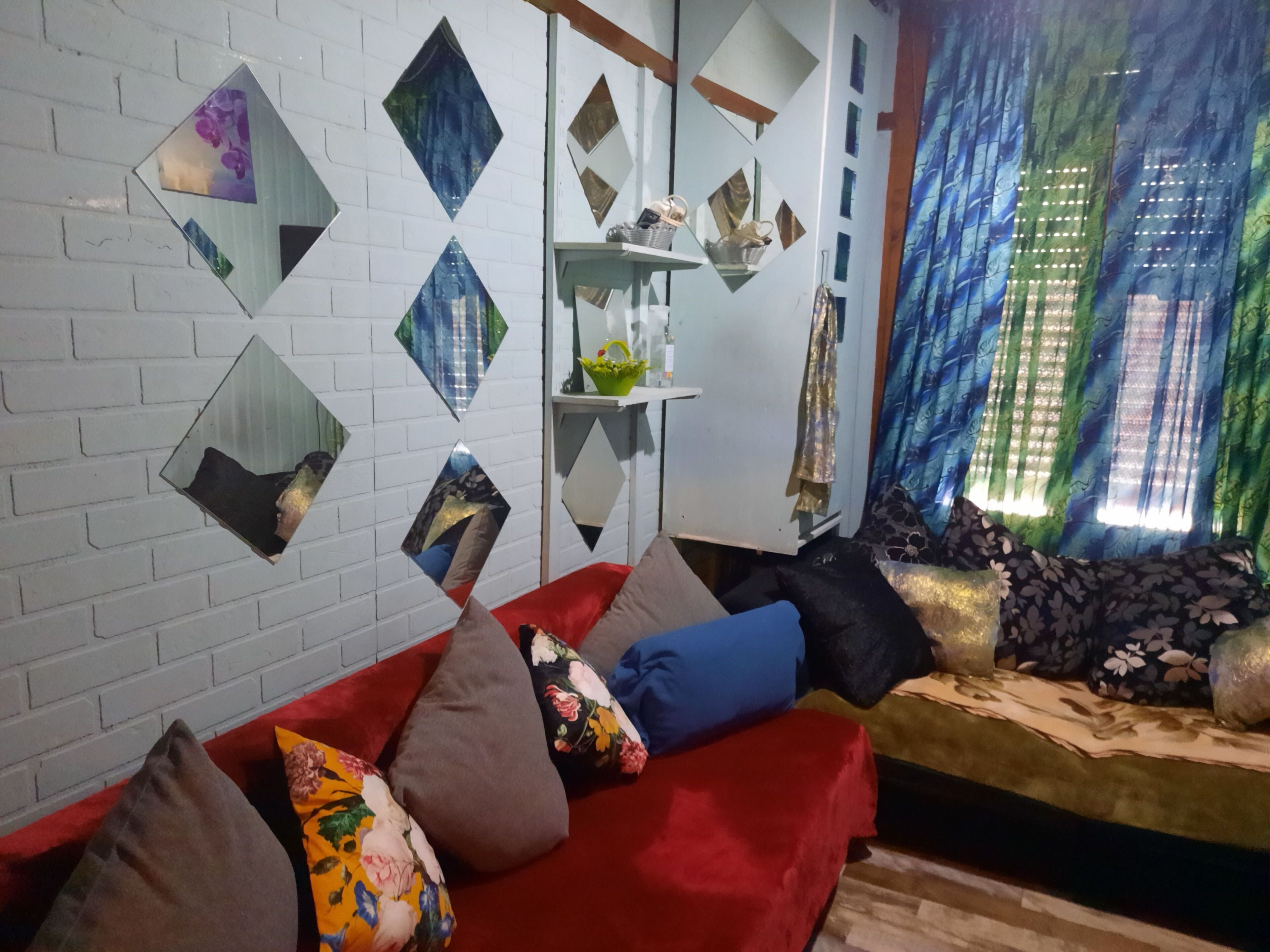 House, 1 Bedroom, City View | Living room