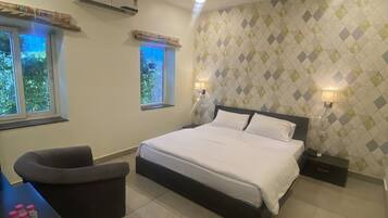 9 camere, ferro/asse da stiro, Wi-Fi, lenzuola