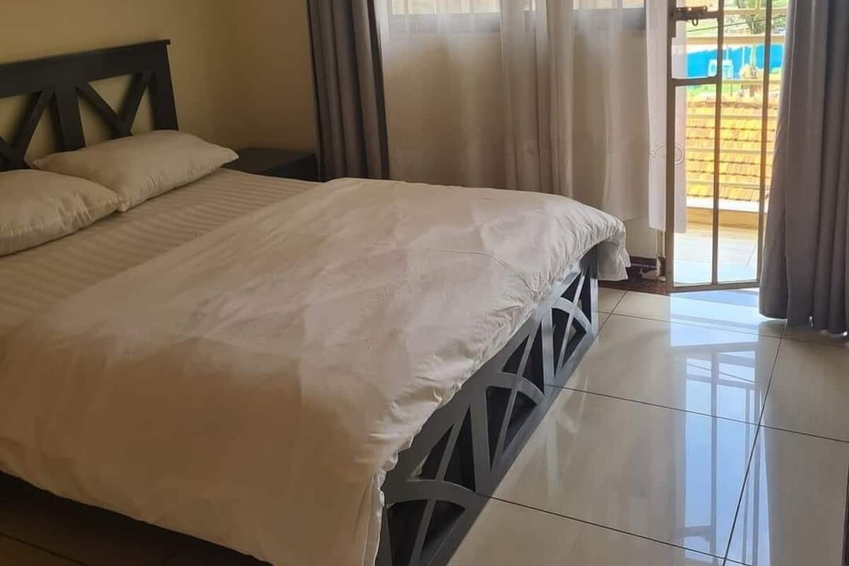 1 bedroom, laptop workspace, free WiFi