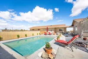 Outdoor pool, a heated pool