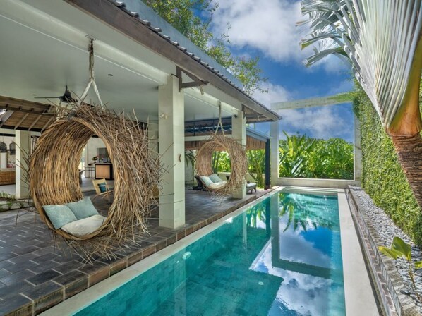Pool - Abaca Nyoman 5 BR - Luxury in the heart of Seminyak (Bali)