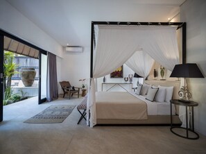 5 bedrooms, WiFi, bed sheets