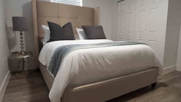 2 bedrooms, iron/ironing board, travel crib, free WiFi