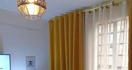 Lux Suites Red Plate Studio Apartments