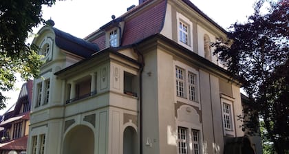 Zentrumsnahe Ferienwohnung in der "Villa Hortensia"
