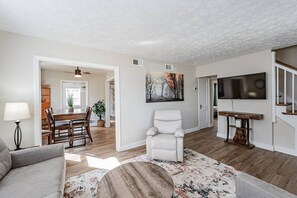 スマートテレビ、書庫