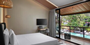 Executive Room, 1 Bedroom, Garden View, Executive Level | 1 bedroom, premium bedding, down comforters, free minibar