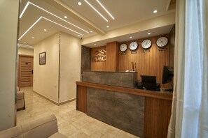 Reception - The Palace Pyramids inn (Giza)