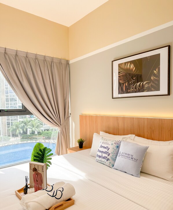 Comfort Apartment, 3 Bedrooms, Pool View