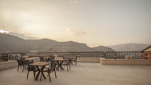 شرفة/رواق