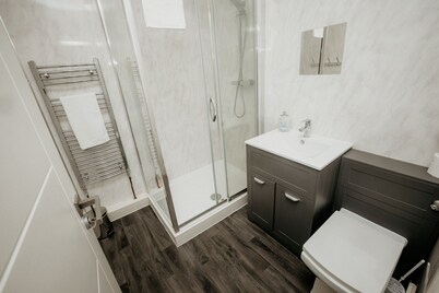Elthorne Luxury Apartments  EL2