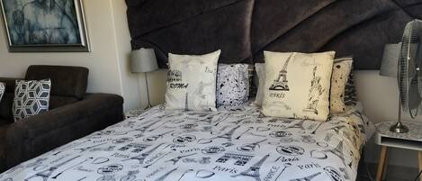 1 quarto, ferros/tábuas de passar roupa, Wi-Fi de cortesia