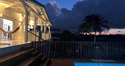 Belle Villa Neuve à Sainte Anne