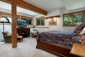 Unclassified image, 5 of 27, button